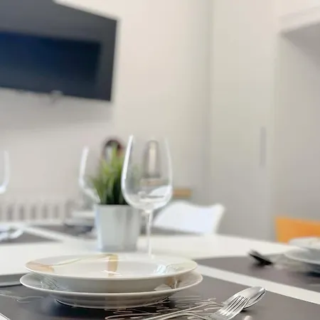 Luxury Spiagge 100mt - Porto 5' - Wifi Lägenhet