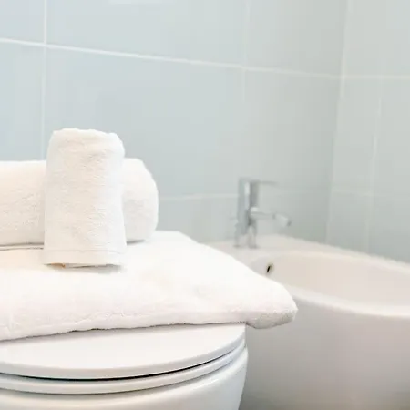 Luxury Spiagge 100mt - Porto 5' - Wifi Apartman *