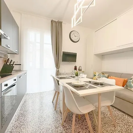 Luxury Spiagge 100mt - Porto 5' - Wifi * Albisola Superiore