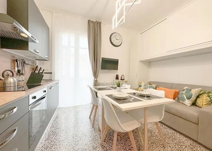 Luxury Spiagge 100mt - Porto 5' - Wifi * Albisola Superiore